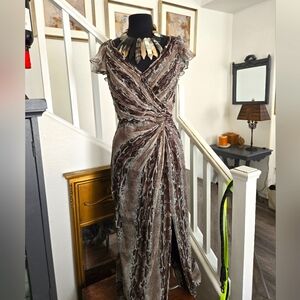 Elegant Tadashi Collection evening gown